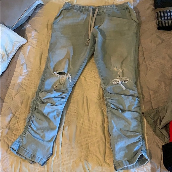 Divided fitted jogger jeans - Picture 1 of 2